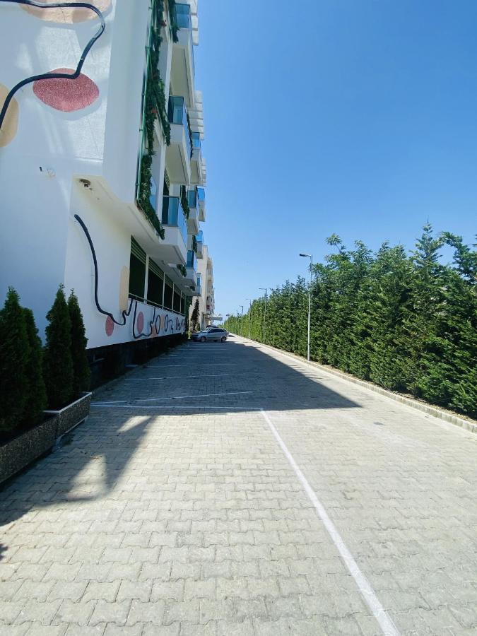 Madernas Bernad Apartment Orikum Extérieur photo